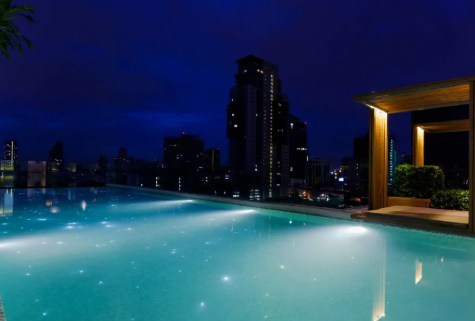 AQUA小猪视频免费下载高清同步控制器则提供了16种颜色更改模式