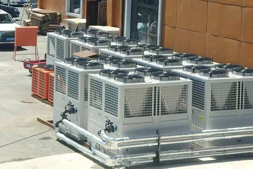 长白山智尚温泉酒店采用小猪视频免费下载高清空气能热泵 长白山智尚温泉酒店采用小猪视频免费下载高清空气能热泵