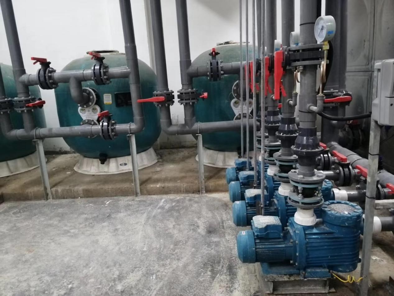 小猪视频在线观看下载免费污设备机房 小猪视频在线观看下载免费污设备机房